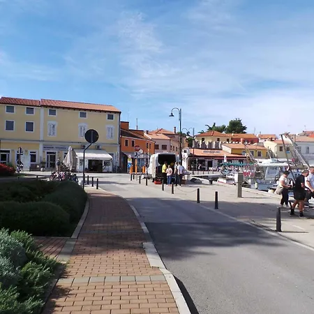 Crikvenica, Vinodol 2 *