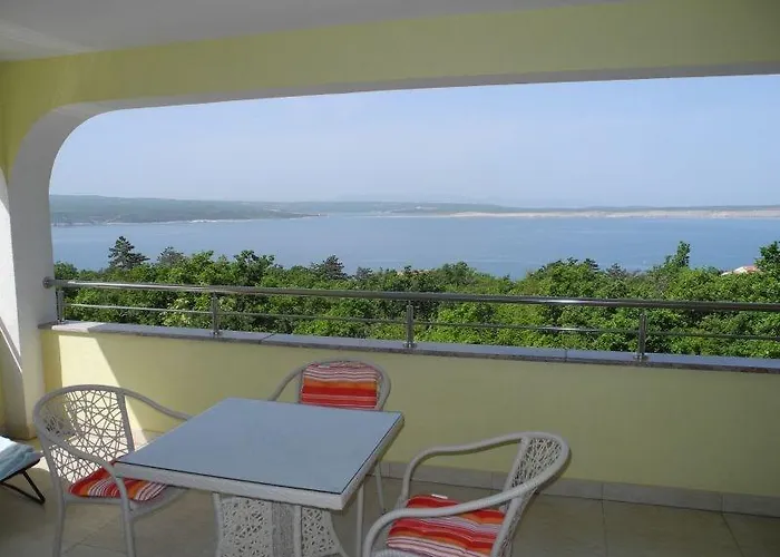 Crikvenica, Vinodol 2 קריקווניצה