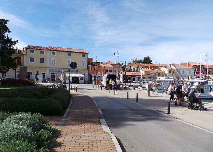 Crikvenica, Vinodol 2 *